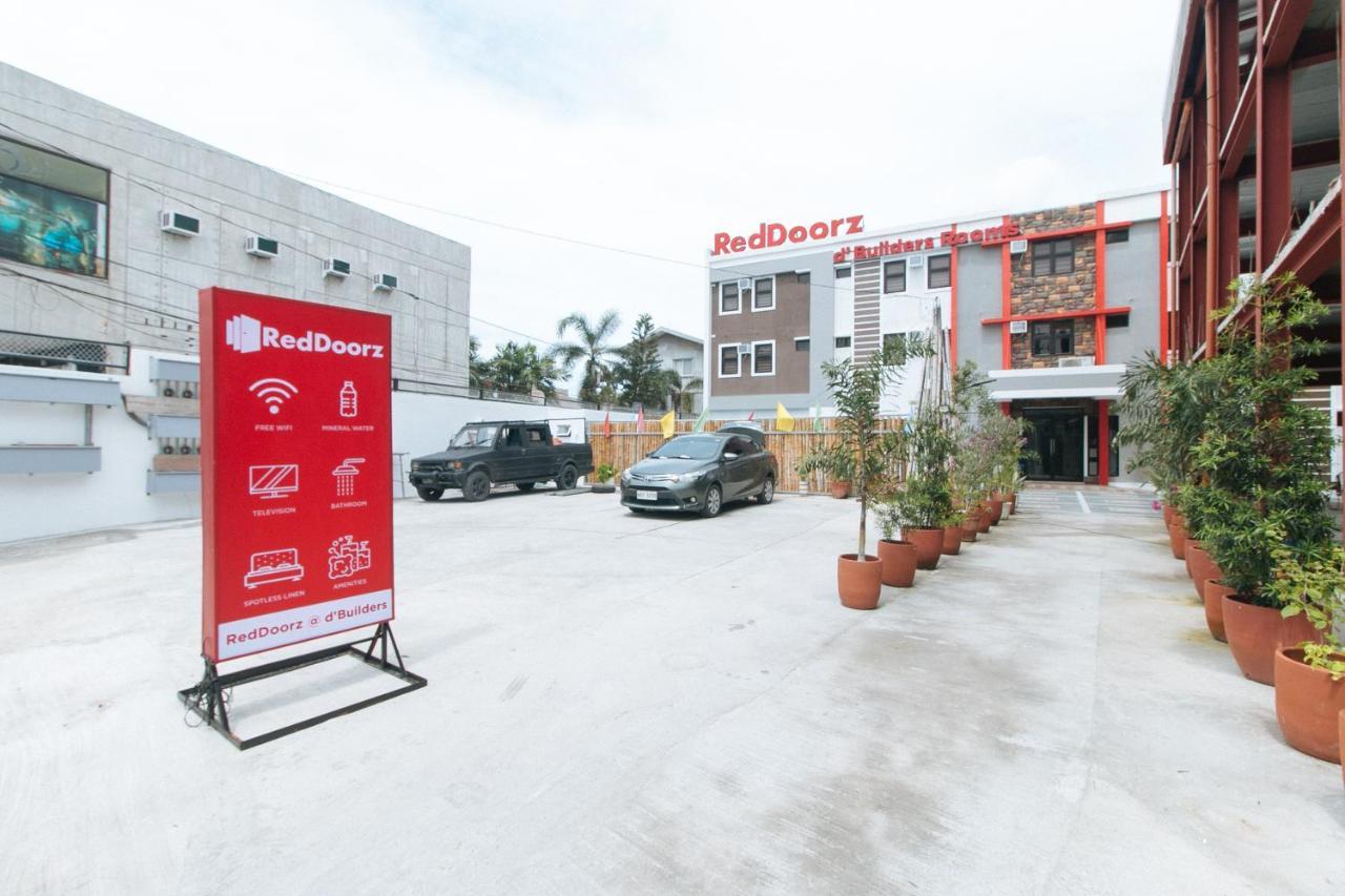 RedDoorz Plus @ d'Builders Poblacion - BGC Taguig Exterior foto
